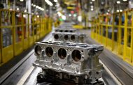 Automakers urge US to extend North America free trade deal
